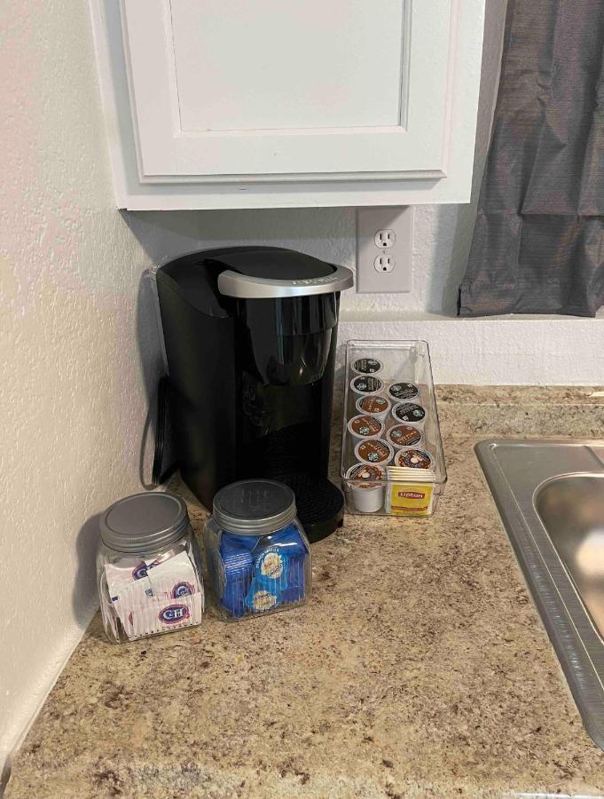 Cozy Studio…With Private Entrance ラスベガス エクステリア 写真